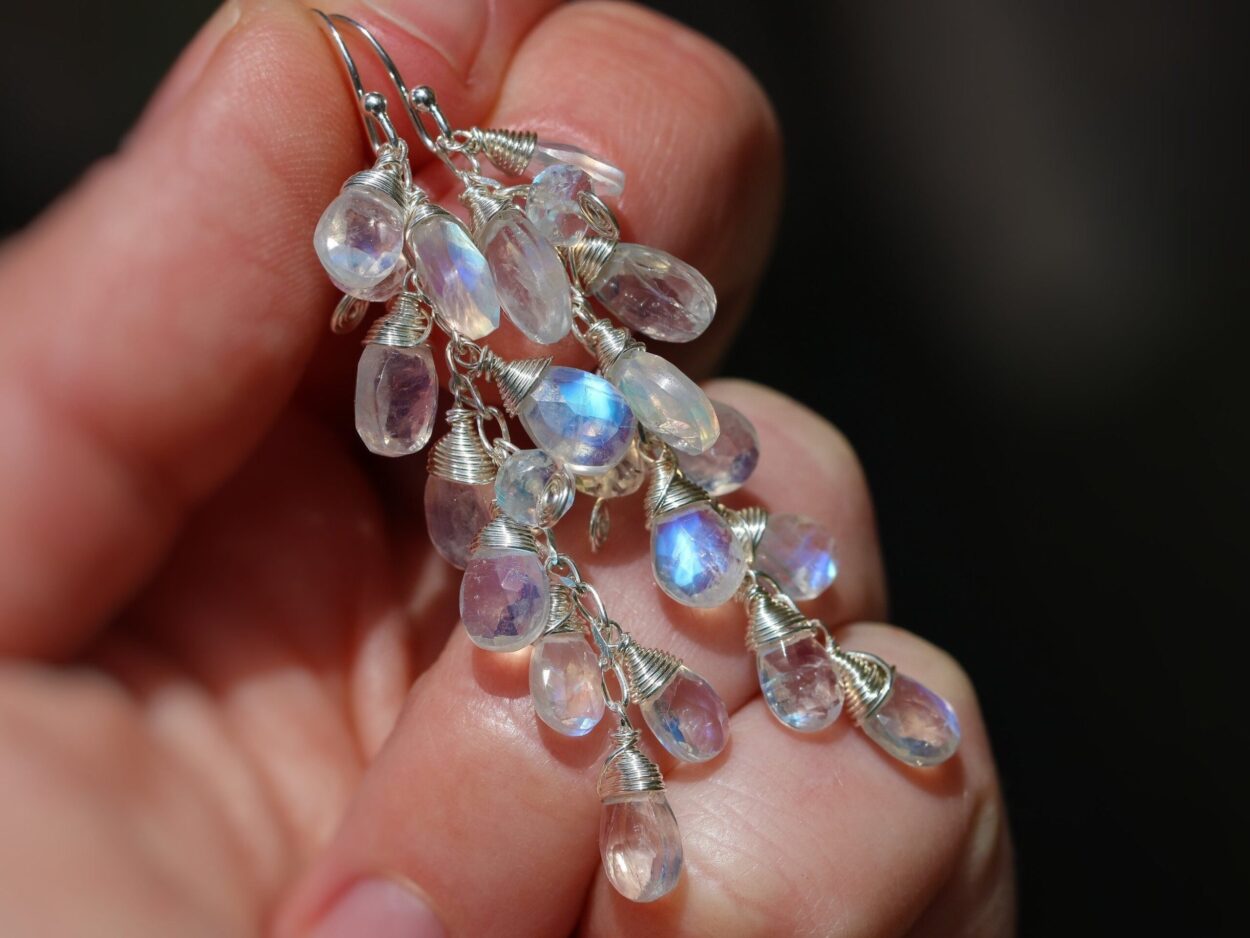 Blue Fire RAINBOW MOONSTONE Gemset Earrings Silver Plated Jewelry FRENCH HOOK 