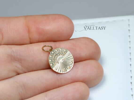 Solid Gold 14K Round Medallion Sun and Stars Charm